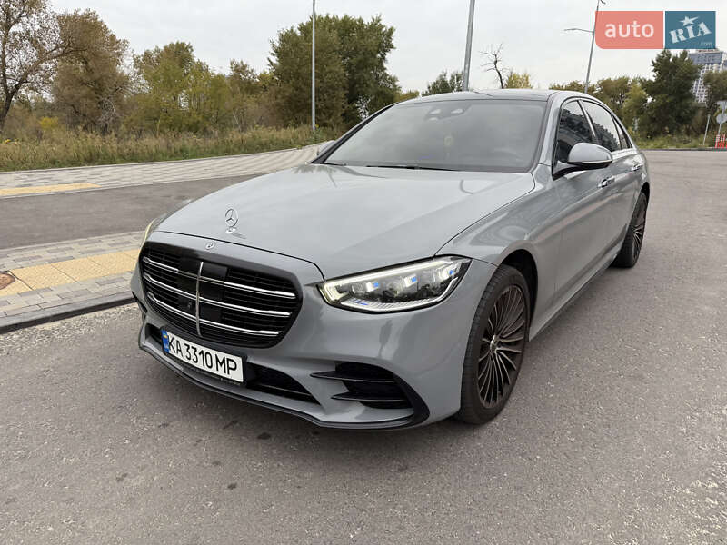 Mercedes-Benz S-Class 2021
