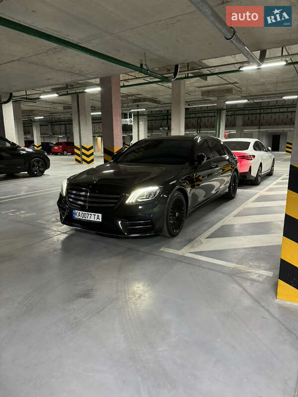 Седан Mercedes-Benz S-Class 2019 в 