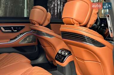 Седан Mercedes-Benz S-Class 2022 в 