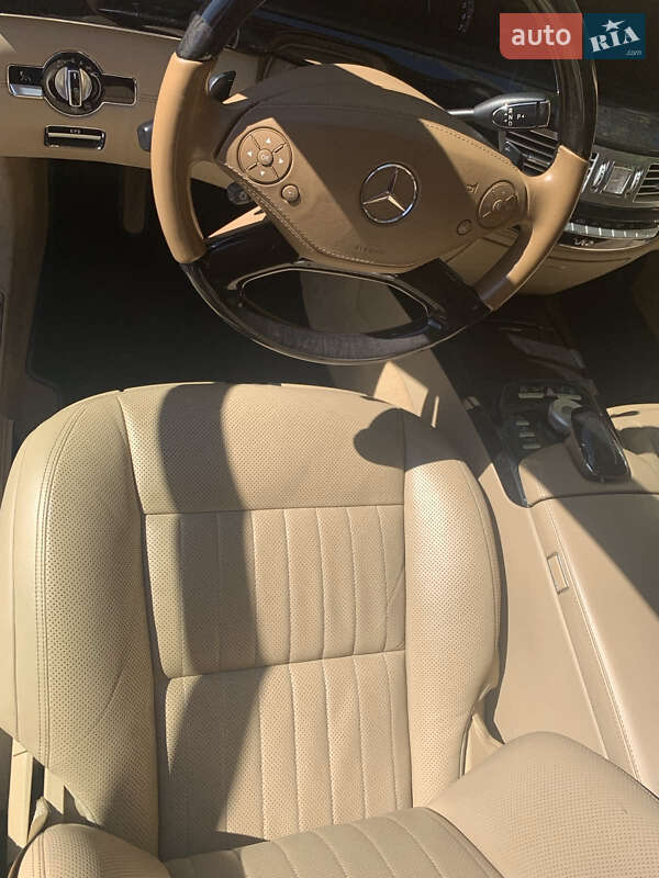 Седан Mercedes-Benz S-Class 2012 в Умани