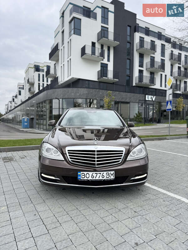 Седан Mercedes-Benz S-Class 2010 в Львове фото 3 Седан Mercedes-Benz S-Class 2010 в Львове