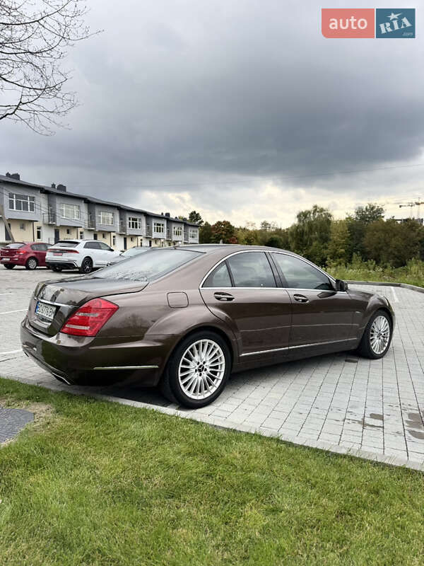Седан Mercedes-Benz S-Class 2010 в Львове фото 7 Седан Mercedes-Benz S-Class 2010 в Львове