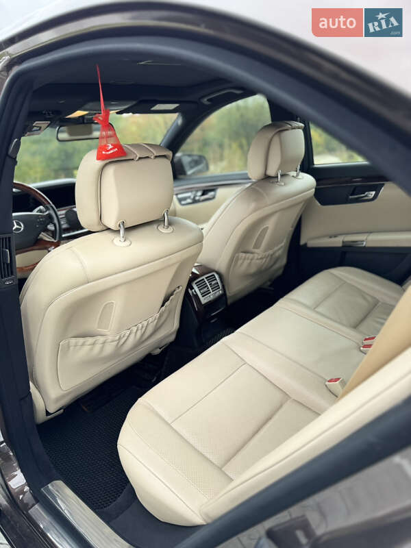 Седан Mercedes-Benz S-Class 2010 в Львове фото 12 Седан Mercedes-Benz S-Class 2010 в Львове