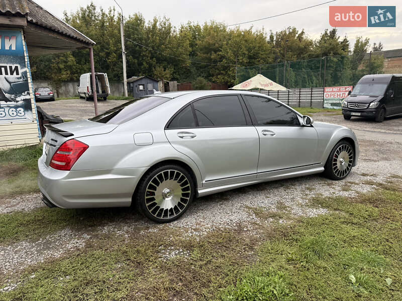 Седан Mercedes-Benz S-Class 2008 в Ровно