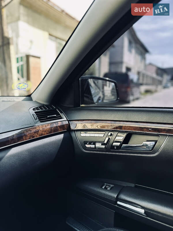 Седан Mercedes-Benz S-Class 2008 в Тячеві фото 39 Седан Mercedes-Benz S-Class 2008 в Тячеві