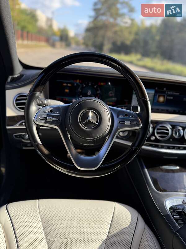 Седан Mercedes-Benz S-Class 2020 в Львові