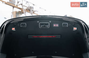 Седан Mercedes-Benz S-Class 2014 в 
