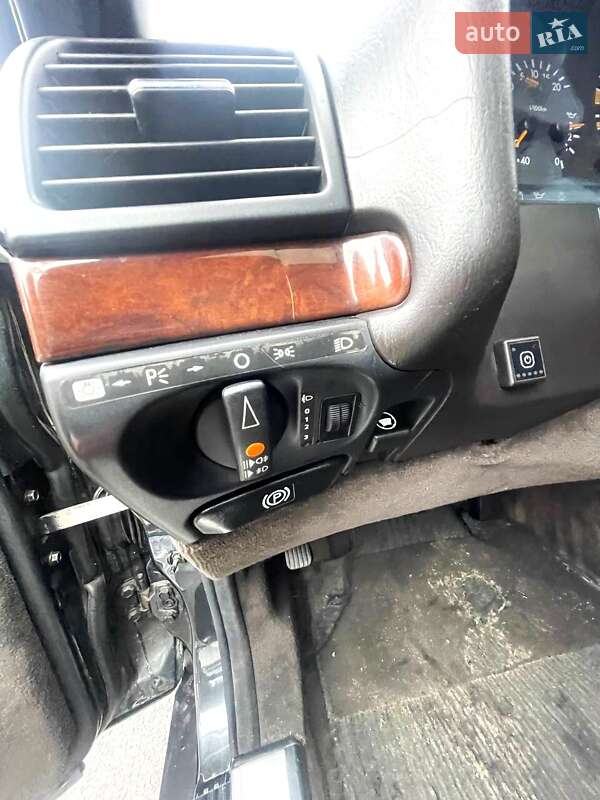 Седан Mercedes-Benz S-Class 1996 в Києві