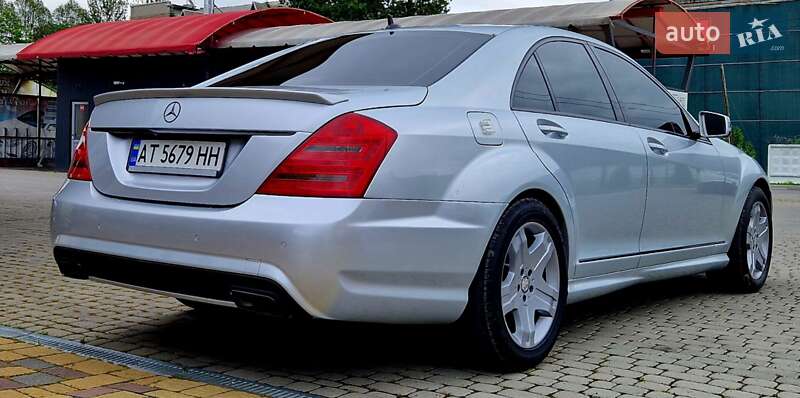 Седан Mercedes-Benz S-Class 2006 в Надвірній