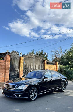 Седан Mercedes-Benz S-Class 2008 в 