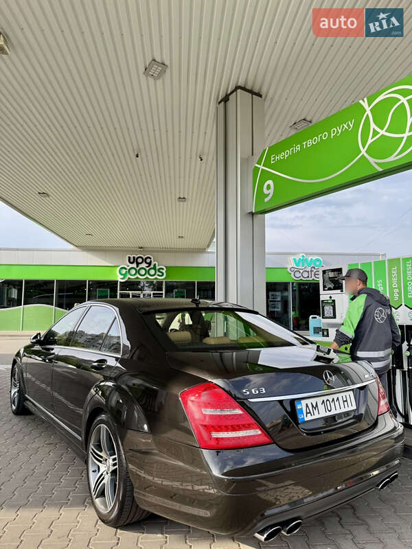 Седан Mercedes-Benz S-Class 2008 в Одессе