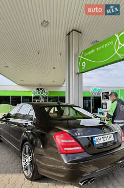 Седан Mercedes-Benz S-Class 2008 в 