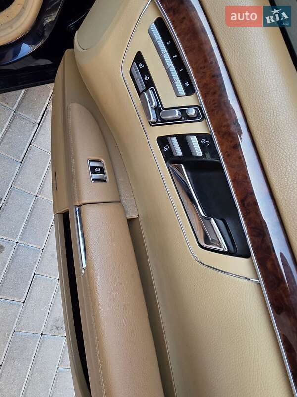 Седан Mercedes-Benz S-Class 2007 в Ровно