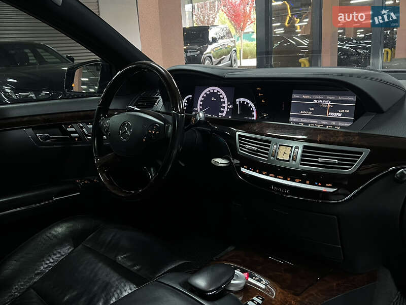 Седан Mercedes-Benz S-Class 2012 в Киеве