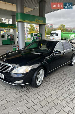 Седан Mercedes-Benz S-Class 2006 в 