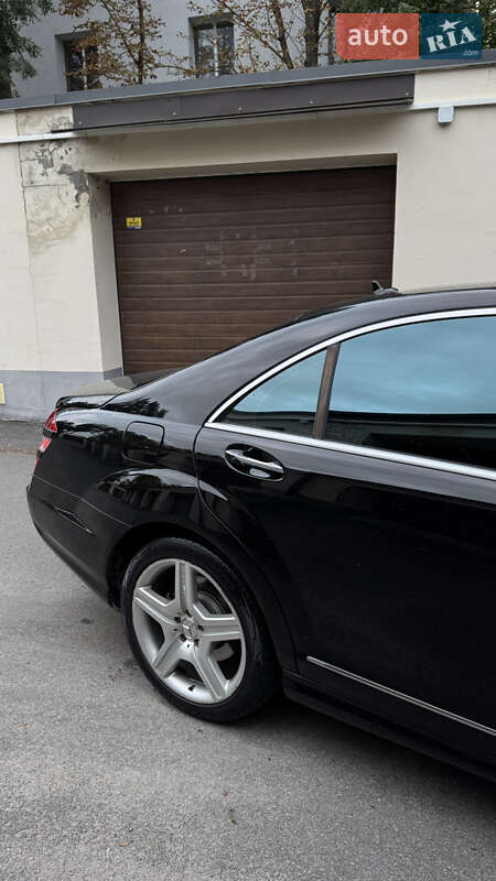 Седан Mercedes-Benz S-Class 2007 в Виннице