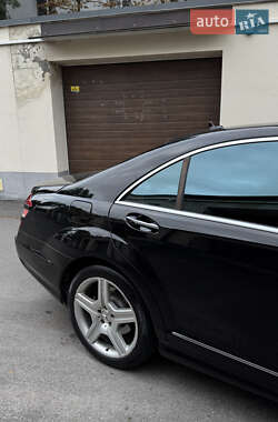 Седан Mercedes-Benz S-Class 2007 в 