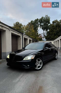 Седан Mercedes-Benz S-Class 2007 в 