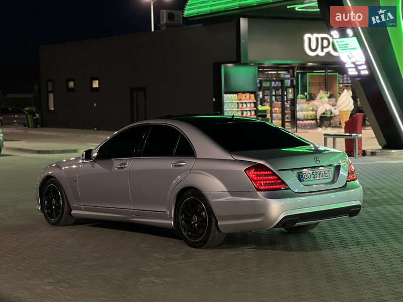 Седан Mercedes-Benz S-Class 2010 в Тернополі