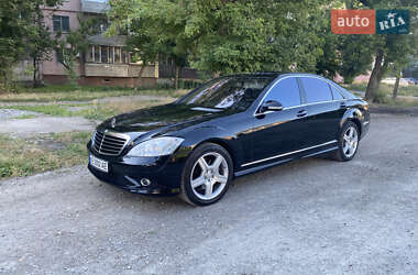 Седан Mercedes-Benz S-Class 2007 в  фото 25 Седан Mercedes-Benz S-Class 2007 в
