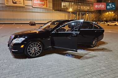 Седан Mercedes-Benz S-Class 2012 в 