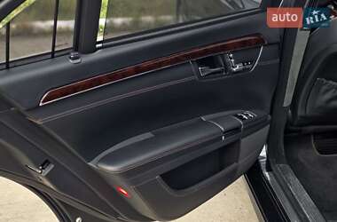 Седан Mercedes-Benz S-Class 2010 в 