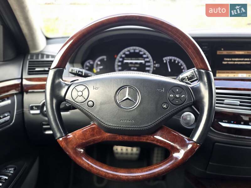 Седан Mercedes-Benz S-Class 2010 в Киеве