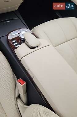 Седан Mercedes-Benz S-Class 2008 в 