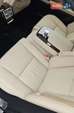 Седан Mercedes-Benz S-Class 2008 в 