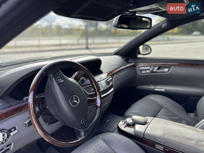 Седан Mercedes-Benz S-Class 2005 в Тернополі фото 26 Седан Mercedes-Benz S-Class 2005 в Тернополі