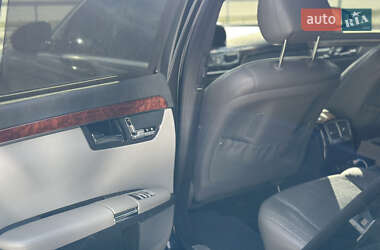Седан Mercedes-Benz S-Class 2005 в  фото 32 Седан Mercedes-Benz S-Class 2005 в