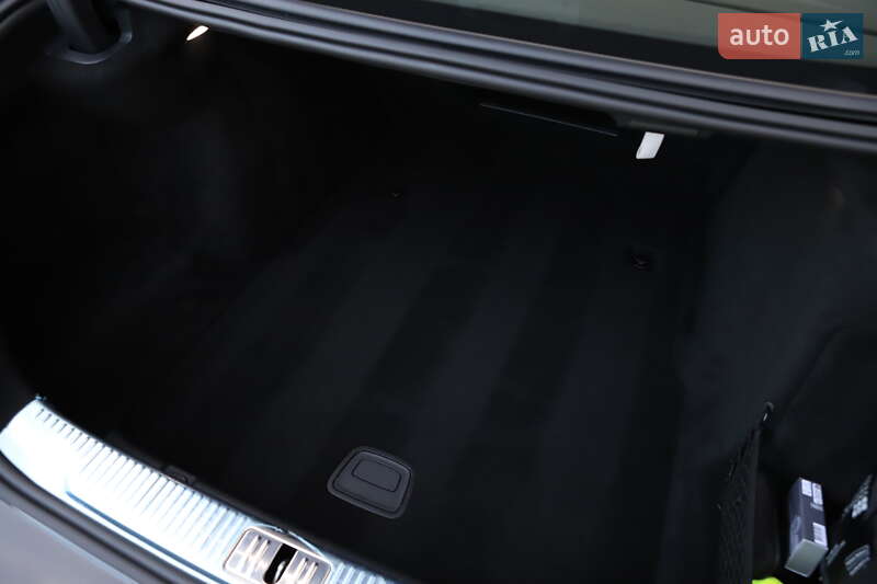 Седан Mercedes-Benz S-Class 2021 в Дрогобичі