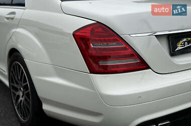 Седан Mercedes-Benz S-Class 2008 в 