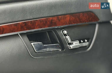 Седан Mercedes-Benz S-Class 2008 в 