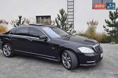 Седан Mercedes-Benz S-Class 2011 в Луцке