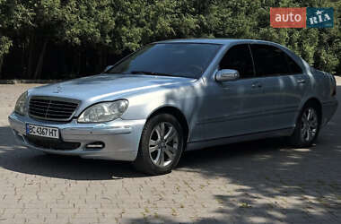 Седан Mercedes-Benz S-Class 2004 в Брошневе-Осаде