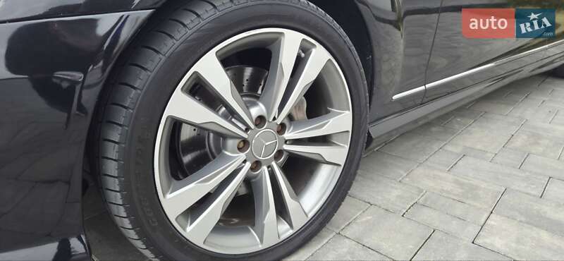 Седан Mercedes-Benz S-Class 2011 в Луцке