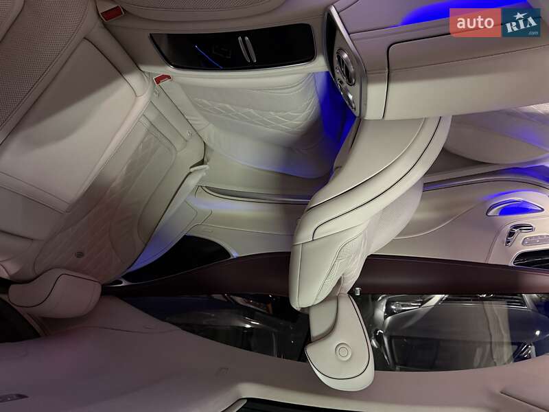 Купе Mercedes-Benz S-Class 2020 в Києві фото 32 Купе Mercedes-Benz S-Class 2020 в Києві