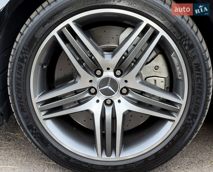 Седан Mercedes-Benz S-Class 2012 в Ровно
