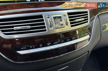 Седан Mercedes-Benz S-Class 2012 в 