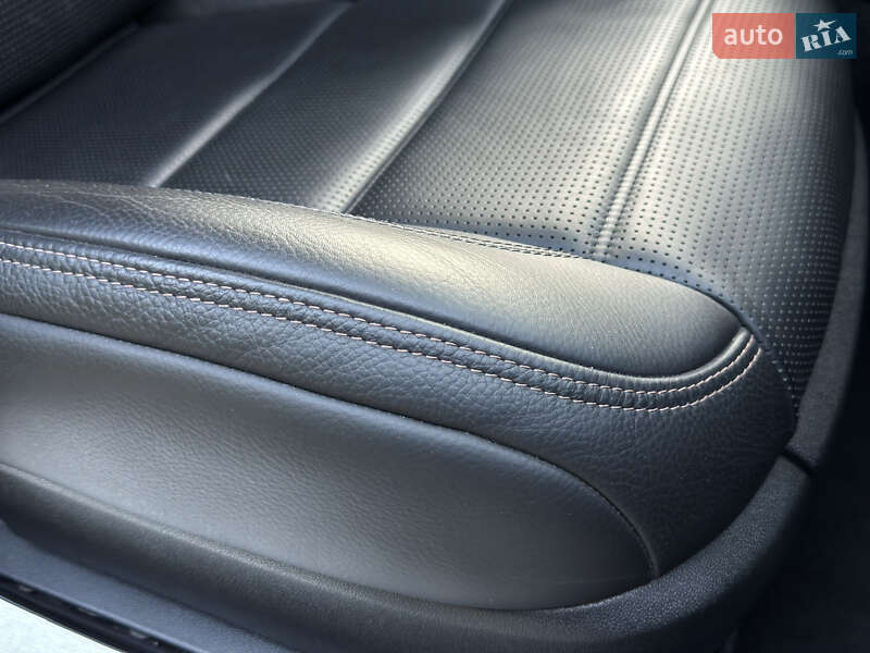Седан Mercedes-Benz S-Class 2012 в Ровно