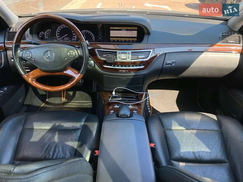Седан Mercedes-Benz S-Class 2010 в Киеве