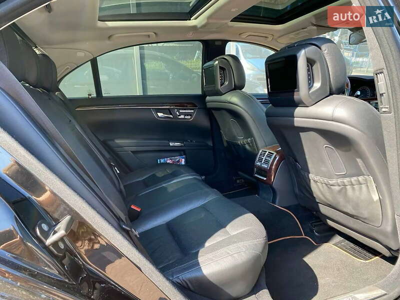 Седан Mercedes-Benz S-Class 2010 в Киеве