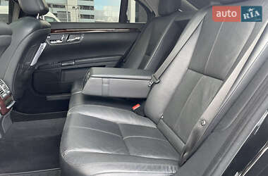 Седан Mercedes-Benz S-Class 2006 в 
