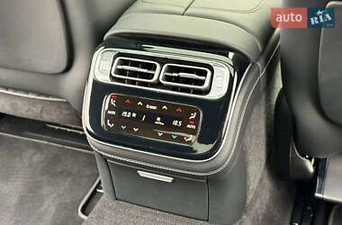 Седан Mercedes-Benz S-Class 2020 в  фото 33 Седан Mercedes-Benz S-Class 2020 в