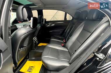 Седан Mercedes-Benz S-Class 2010 в 