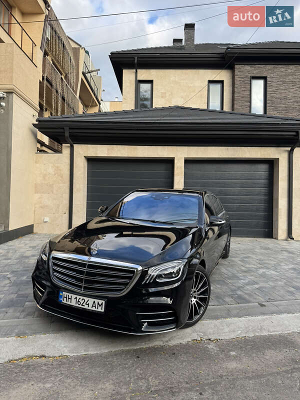 Седан Mercedes-Benz S-Class 2017 в  фото Седан Mercedes-Benz S-Class 2017 в