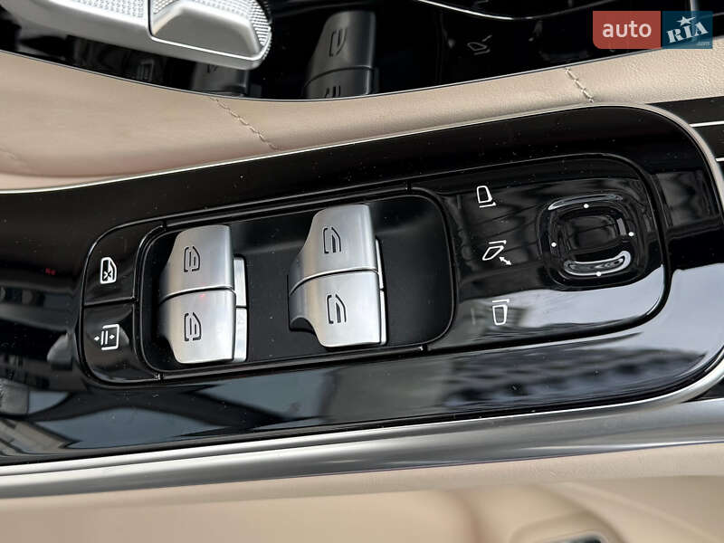 Седан Mercedes-Benz S-Class 2024 в Киеве фото 54 Седан Mercedes-Benz S-Class 2024 в Киеве