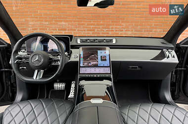 Седан Mercedes-Benz S-Class 2021 в  фото 61 Седан Mercedes-Benz S-Class 2021 в
