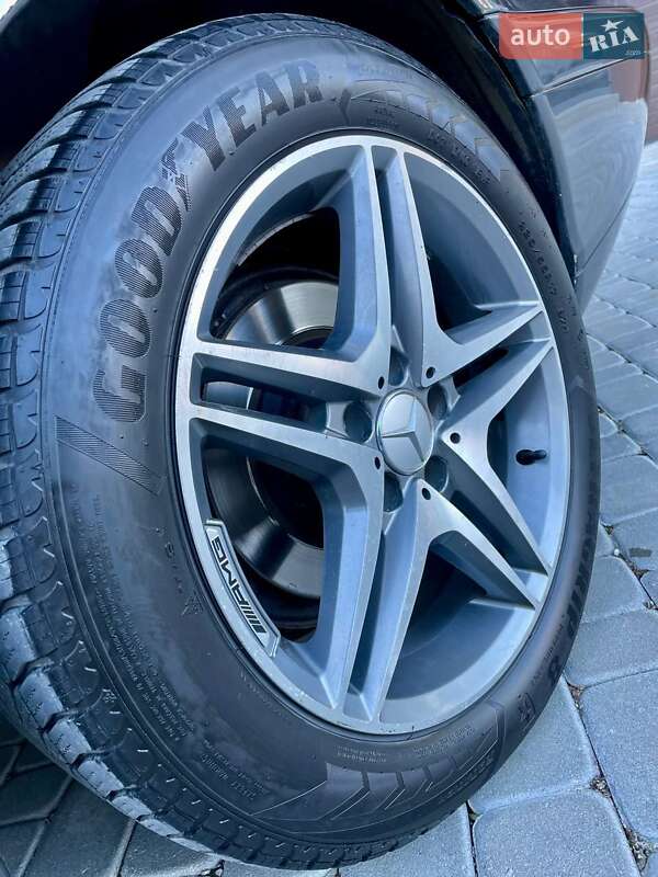 Седан Mercedes-Benz S-Class 2003 в Ивано-Франковске